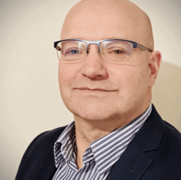 Portrait of Rob Woolley, antique buyer at Academy Antiques
